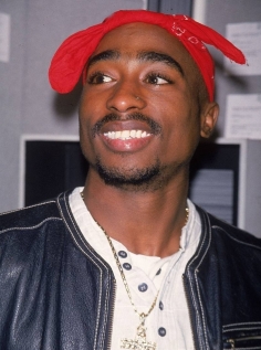 2Pac-ის შესახებ ფილმს გადაიღებენ